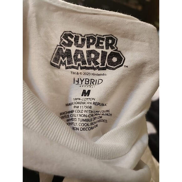 SUPER MARIO Medium T SHIRT OFFICIAL LICENSE T SHIRT Nintendo New B7 Excellent - Picture 4 of 4